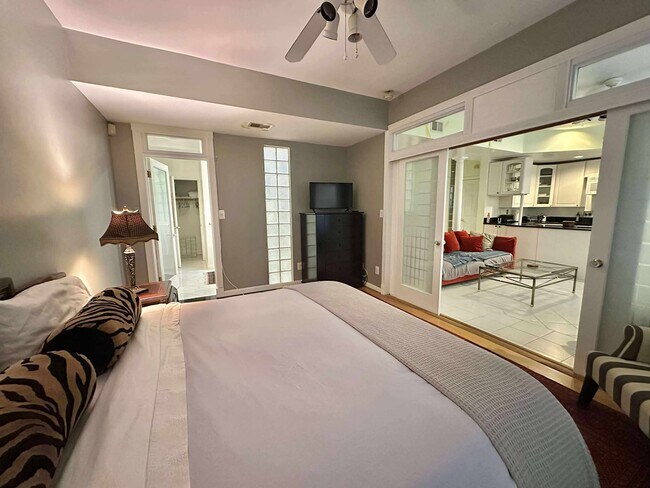 Building Photo - 2403 Shreve Hill Rd