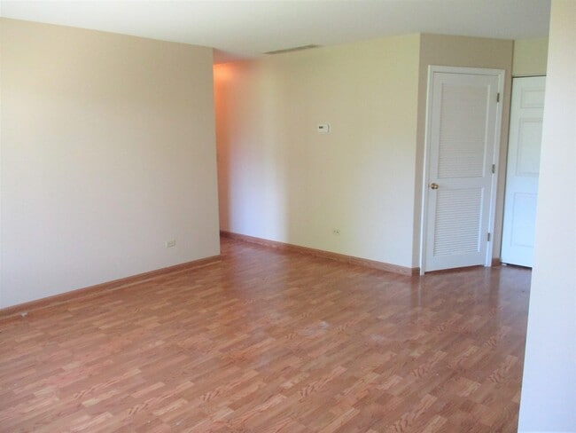 Building Photo - 230 Wethington Dr