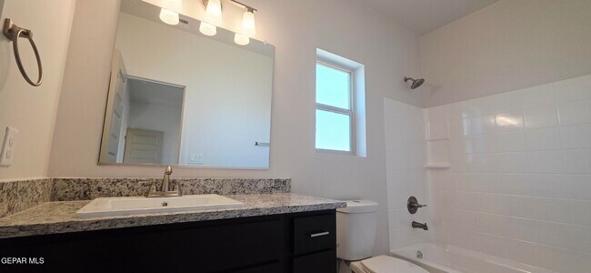 Building Photo - 4007 Tyler Ave