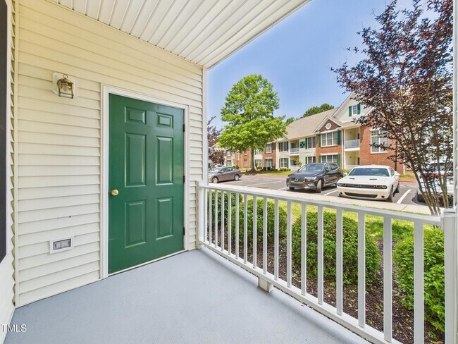 Building Photo - 2111 Kudrow Ln