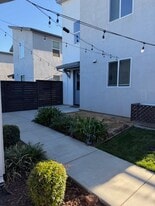 Building Photo - 1835 Bedford Dr