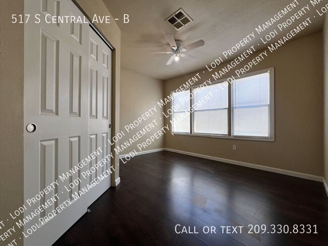Building Photo - 517 S Central Ave