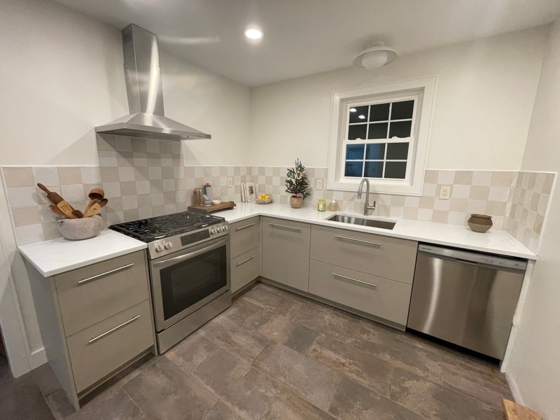 Building Photo - 314 Springfield St