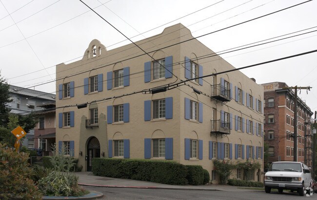 Primary Photo - 1743 Boylston Ave