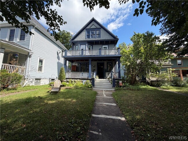 Building Photo - 455 Crescent Ave