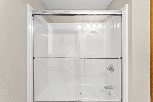 Building Photo - 281 Davidson Dr