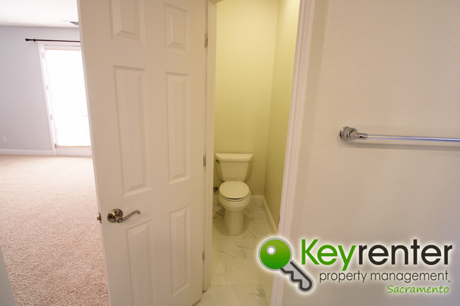 Building Photo - 1099 Chesley Ln