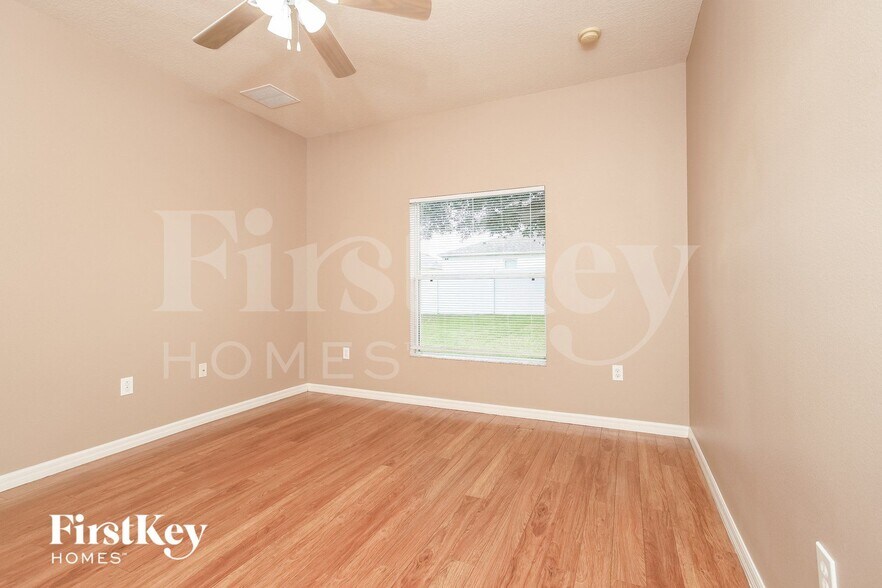 Building Photo - 5658 Forest Ridge Dr