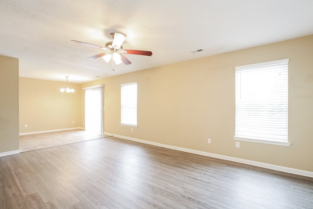 Building Photo - 468 Brookstone Dr