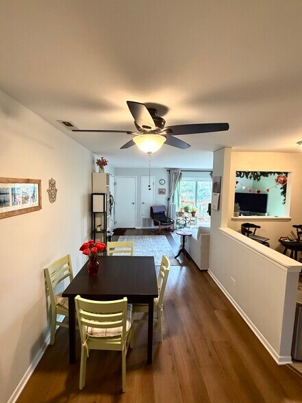 Building Photo - 2234 Abbeywood Dr