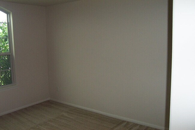 Building Photo - 3714 Rainterra Dr