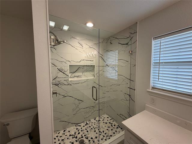 Building Photo - 1010 Vine St