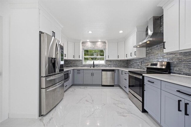 Building Photo - 1817 Oregon Ave NE