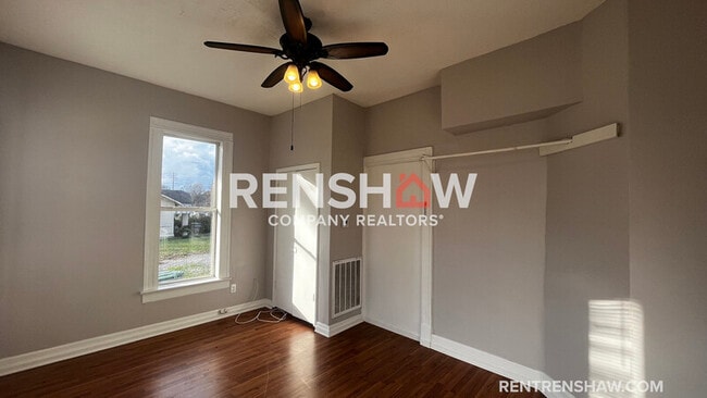 Building Photo - 1817 Edward Ave