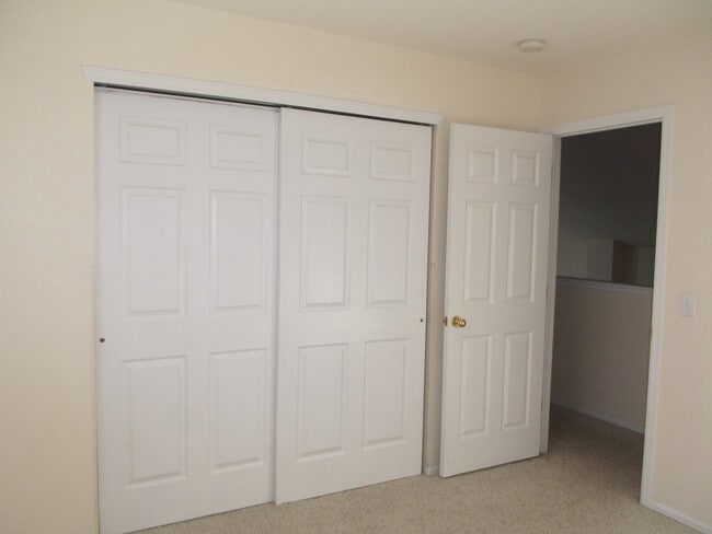 Building Photo - Highlands Ranch 2-Story (22AS)