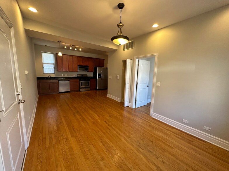 Open Concept Living Room/Kitchen - 3917 W Altgeld St
