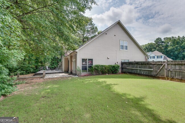 Building Photo - 6515 Fairgreen Dr