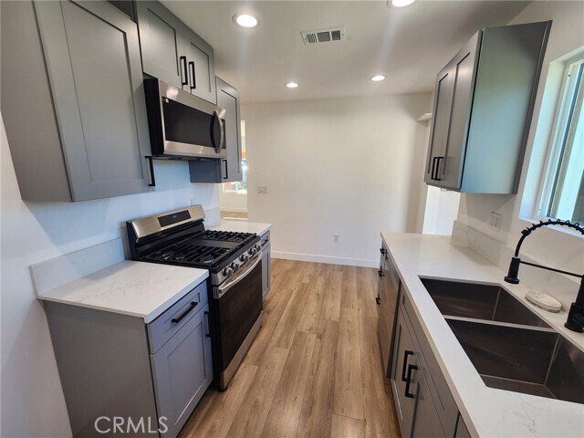 Building Photo - 7665 Machrea St