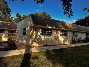 Building Photo - 17215 SW 112th Ct