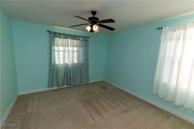 Building Photo - 11660 Meadowrun Cir