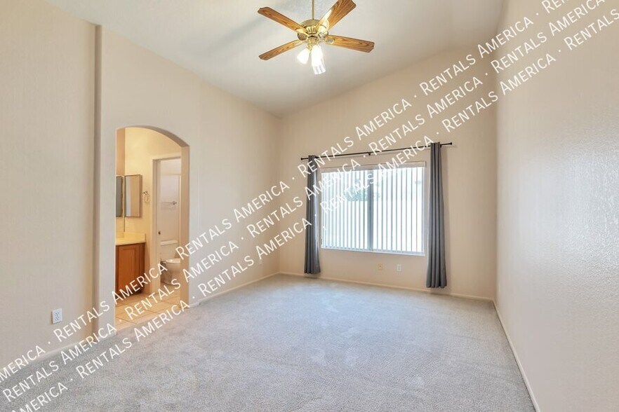 Building Photo - 9325 N Scarlet Canyon Dr