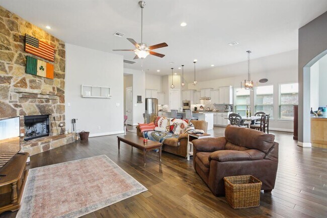Building Photo - 5837 Toscana Trace