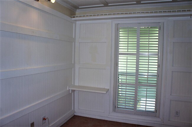 Building Photo - 273 Cypress Point Dr