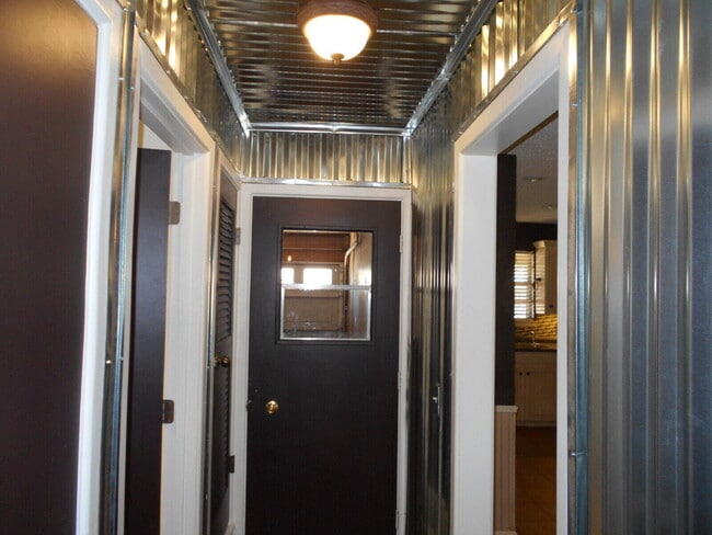 Building Photo - 4431 77th St