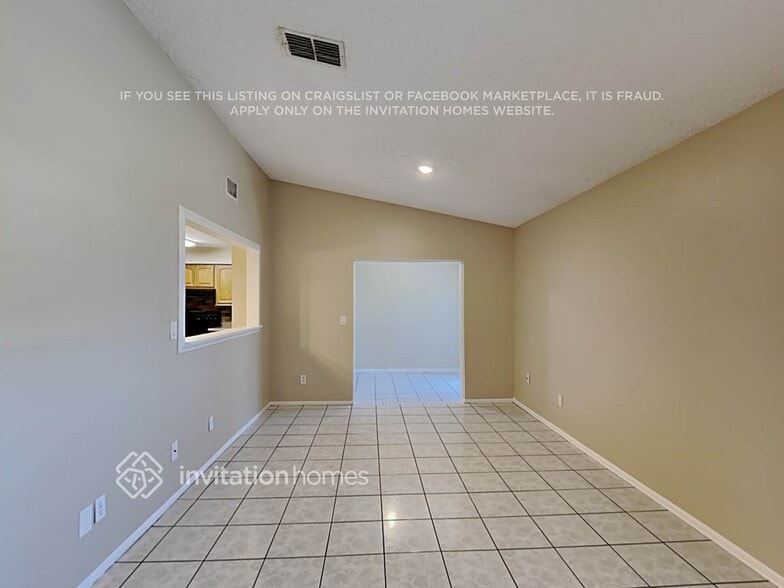 Building Photo - 3319 Fox Ridge Dr