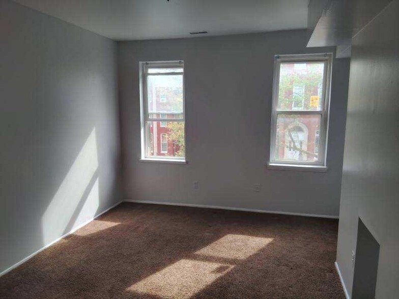 Building Photo - 1419 Druid Hill Ave