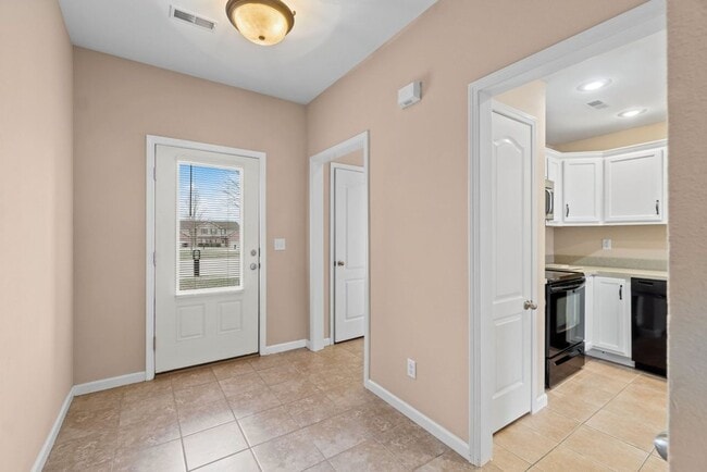 Building Photo - 2862 Larkspur Ct