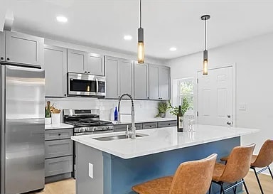 Building Photo - 5515 Hillen Rd