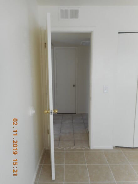 Building Photo - 1866 S Monterey Dr