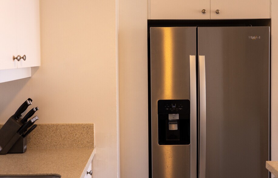 Building Photo - 1778 Ala Moana Blvd