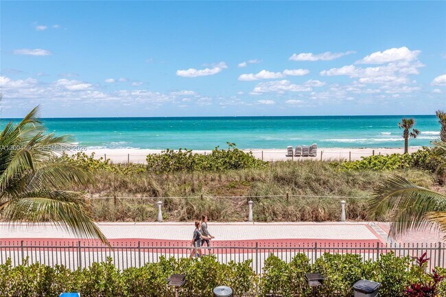 Building Photo - 6039 Collins Ave