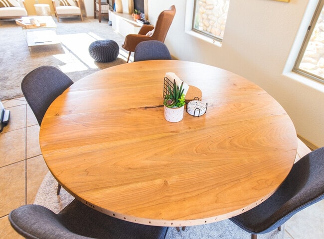 Building Photo - 1932 Sonoma Ranch Blvd