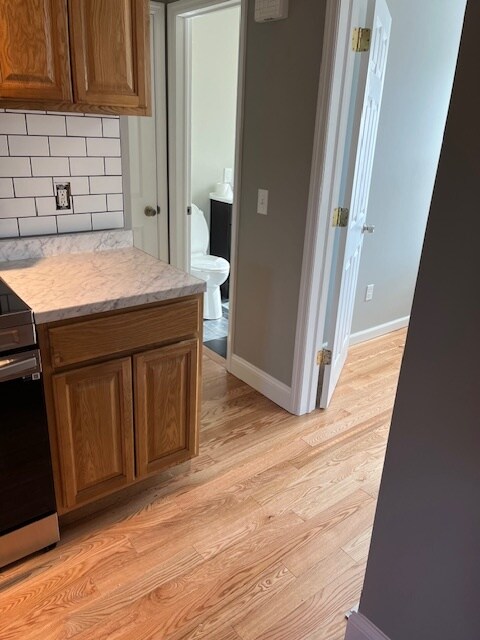 Building Photo - 85 N Main St