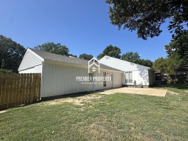 Building Photo - 5416 Fieldcrest Ave