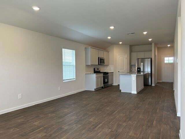 Building Photo - 311 Darwin Pl