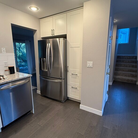 Building Photo - 3748 257th Ave SE