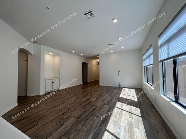 Building Photo - COME HOME TO LUXURY IN GATED GRAYHAWK GOLF...
