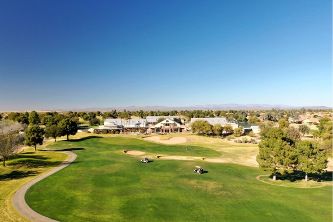 Building Photo - 2Bed/2Bath House in Sun City on Golf Course! Ready for Immediate Move-In!