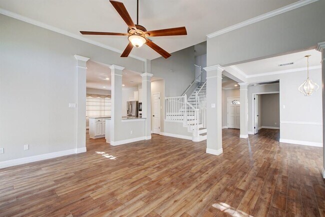 Building Photo - 4907 Craig Dr