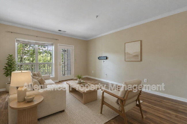 Building Photo - 4551 Strutfield Ln
