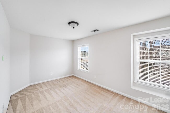 Building Photo - 9710 Rocky Ford Rd