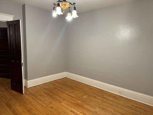 Building Photo - 2630 Grand St NE