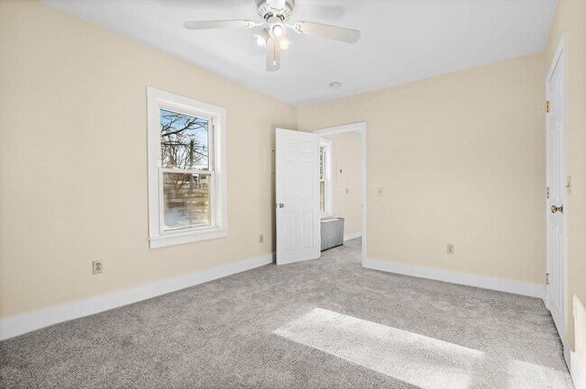 Building Photo - 78 Essex St