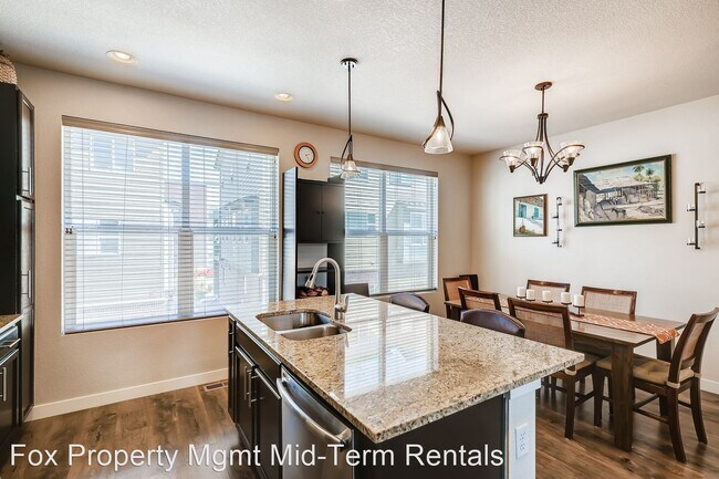 Building Photo - 2 br, 3 bath House - 11243 Colony Cir