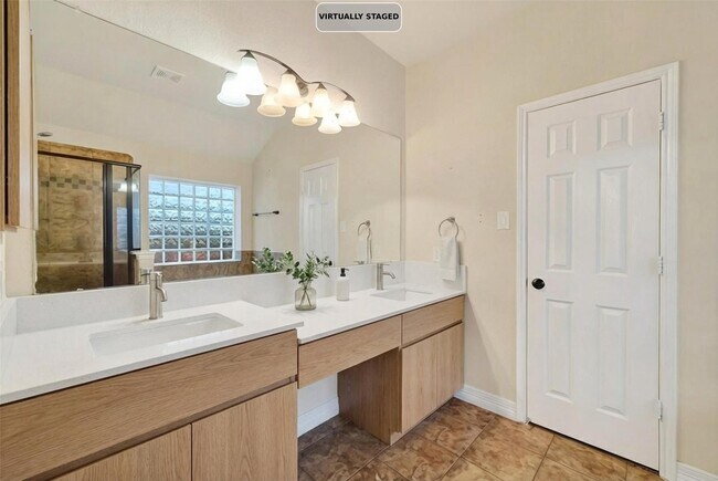 Building Photo - 20526 Pink Granite Valley