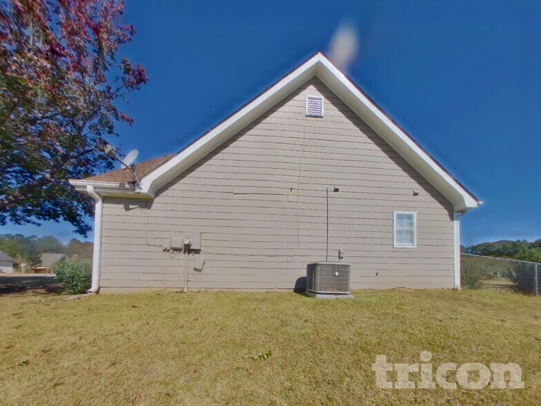 Building Photo - 100 Doves Nest